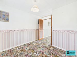 Dining Room- click for photo gallery